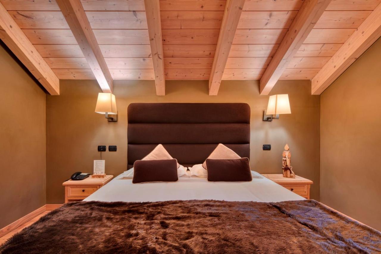 Agriturismo Rini บอร์มิโอ ภายนอก รูปภาพ