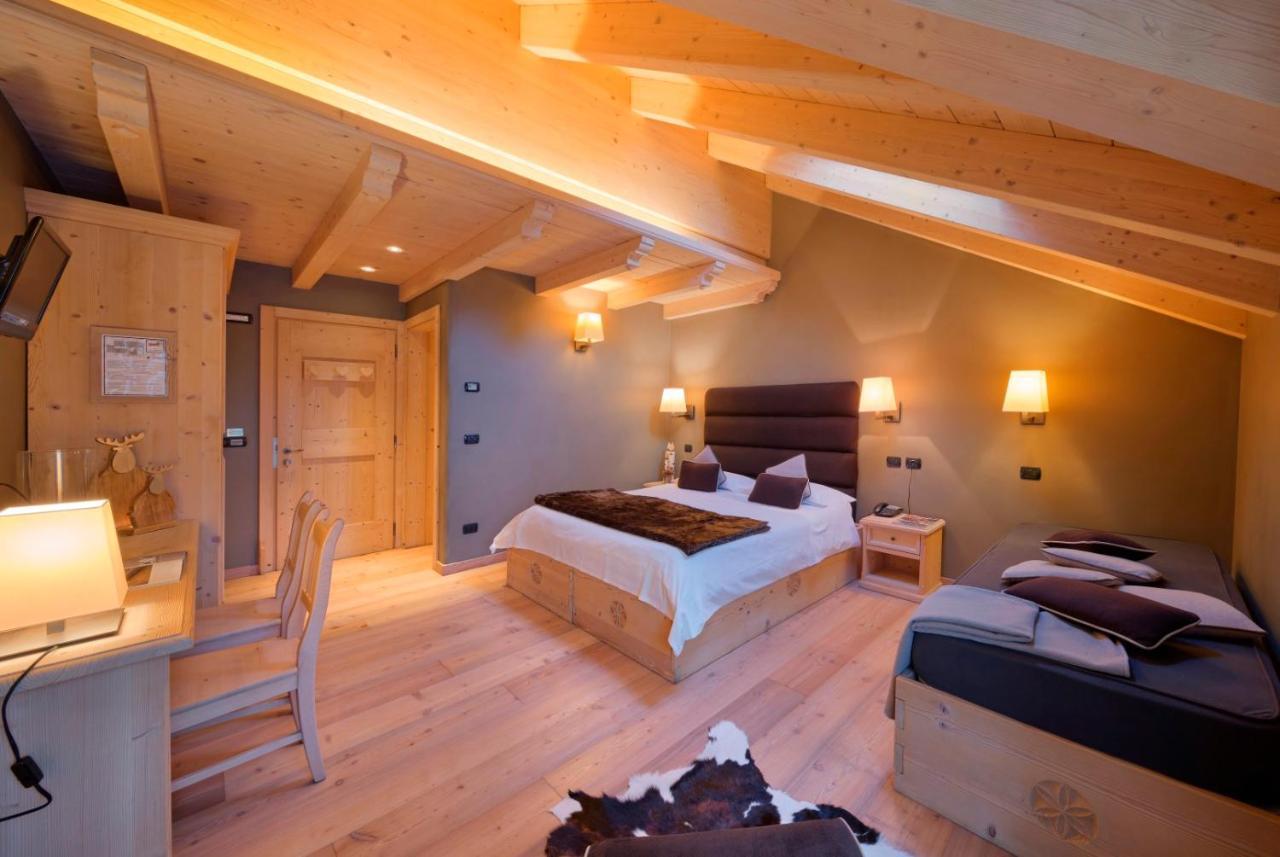 Agriturismo Rini บอร์มิโอ ภายนอก รูปภาพ